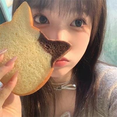 若与母亲同住